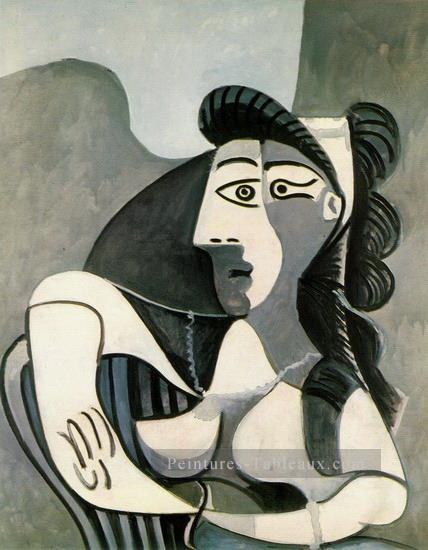 Femme dans un fauteuil Buste 1962 cubiste Pablo Picasso Peintures à l'huile
